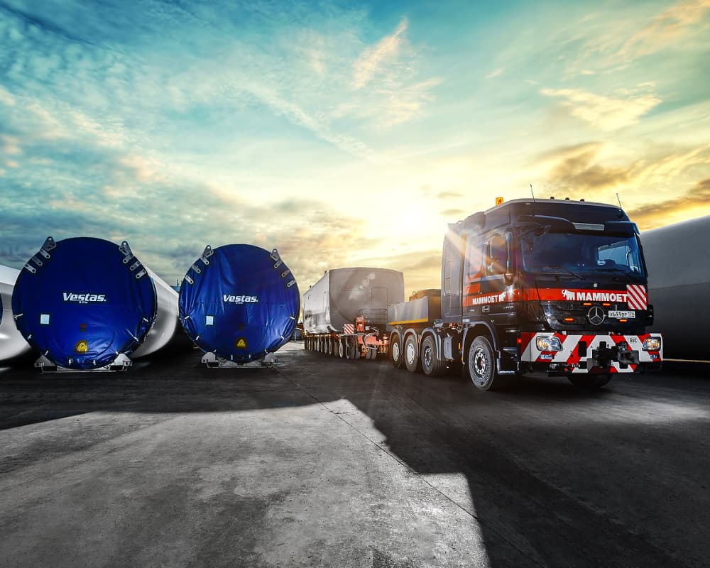 Mammoet windmill blade incl.. Transport rack /IMC 1/50建設機械模型