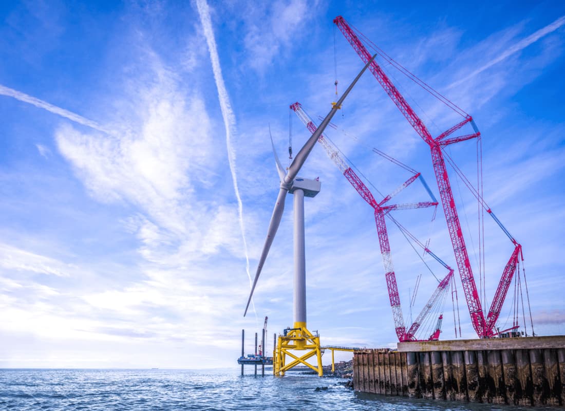 Offshore wind turbine construction.jpg