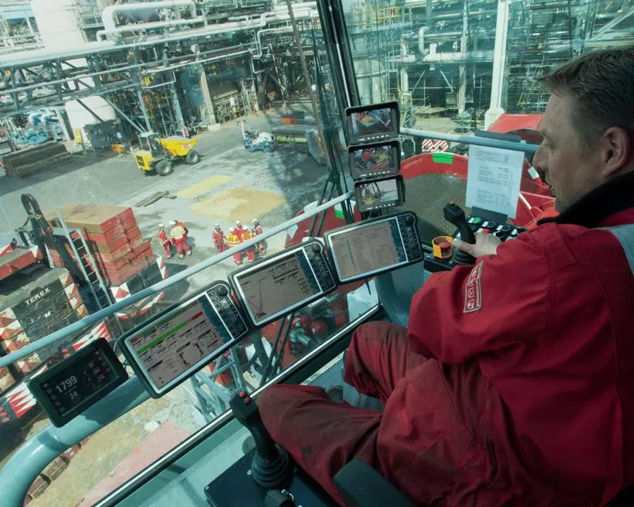 Mammoet's core services areas Mammoet